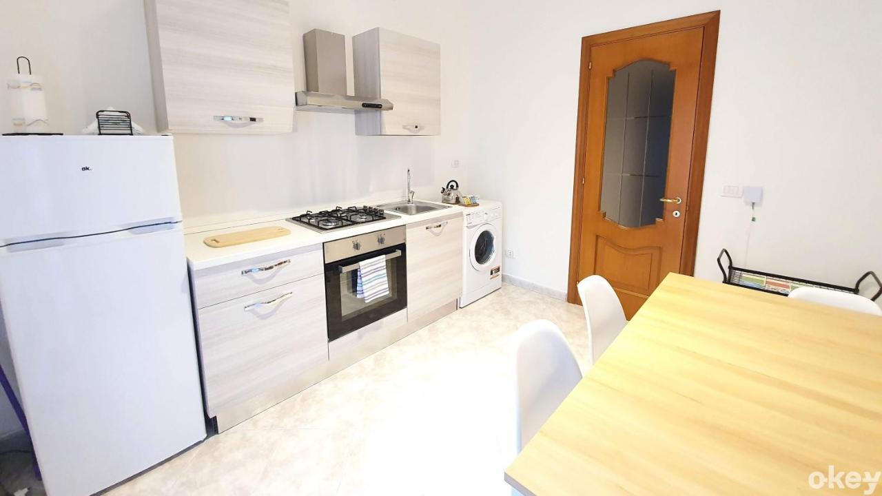 Twin Room Apulia Accommodation - Bari Policlinico מראה חיצוני תמונה